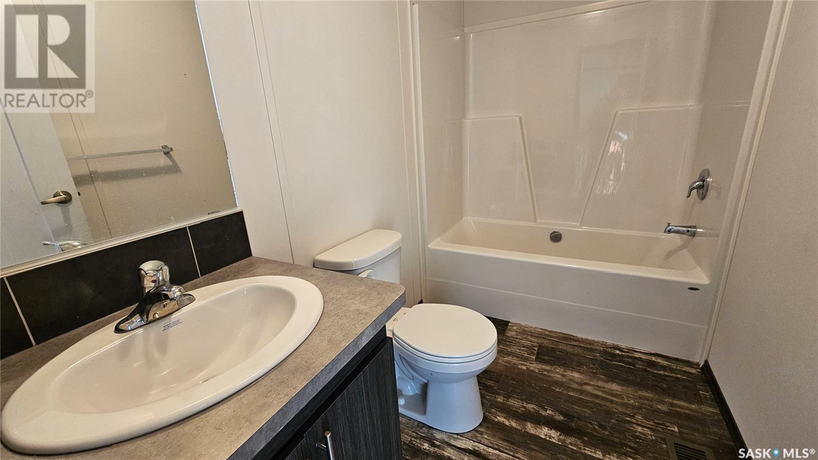 21 Prairie Sun Court, Swift Current, Saskatchewan  S9H 3X6 - Photo 11 - SK996593