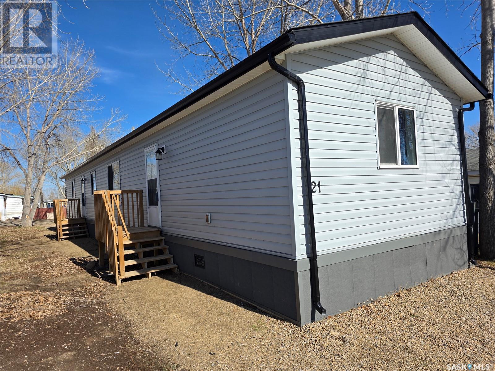 21 Prairie Sun Court, Swift Current, Saskatchewan  S9H 3X6 - Photo 1 - SK996593
