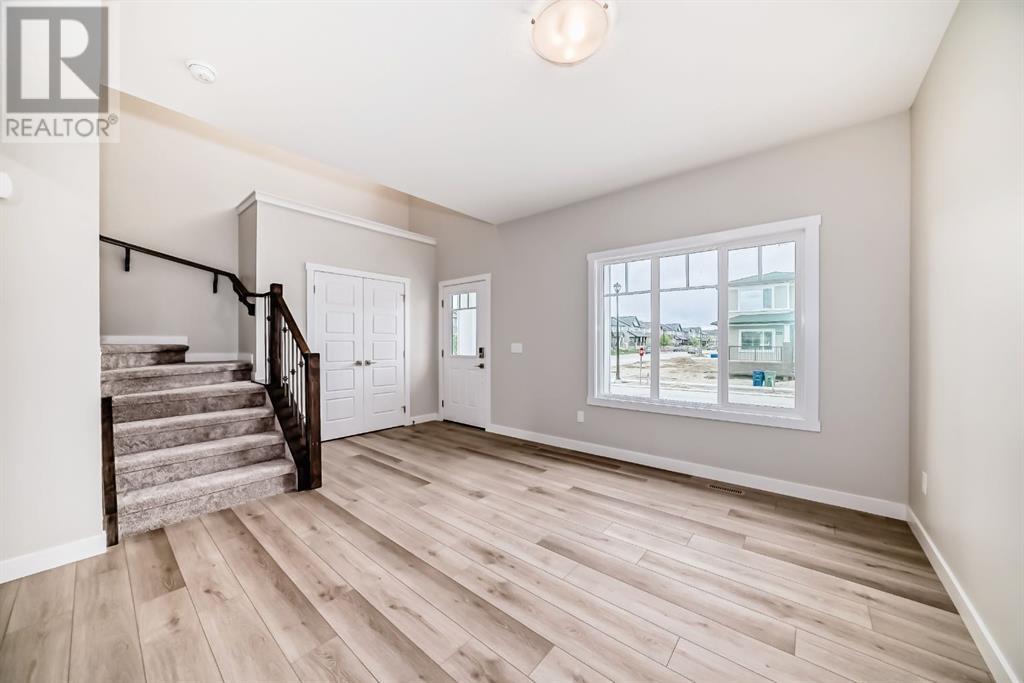 Property at 612 Baywater Manor SW image 5