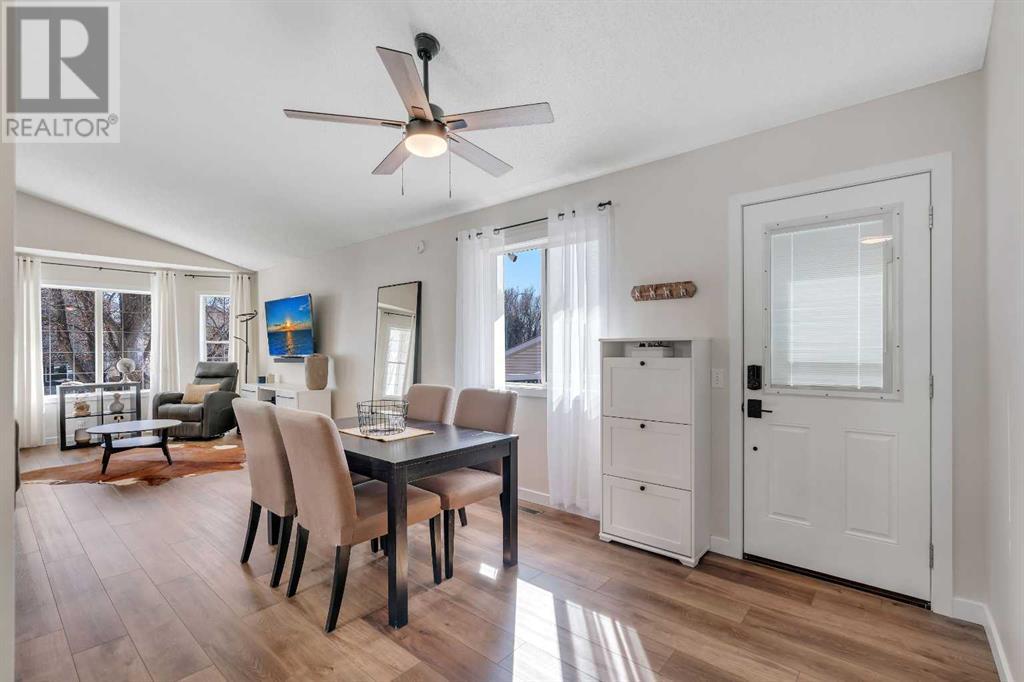 232 Mt Allan Circle Se, Calgary, Alberta  T2Z 2S3 - Photo 10 - A2210191