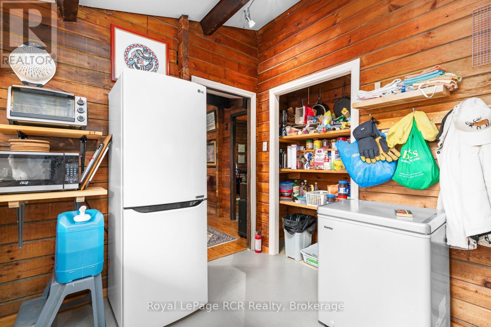 117 Mccullough Lake Drive, Chatsworth, Ontario  N0H 2V0 - Photo 11 - X12084771