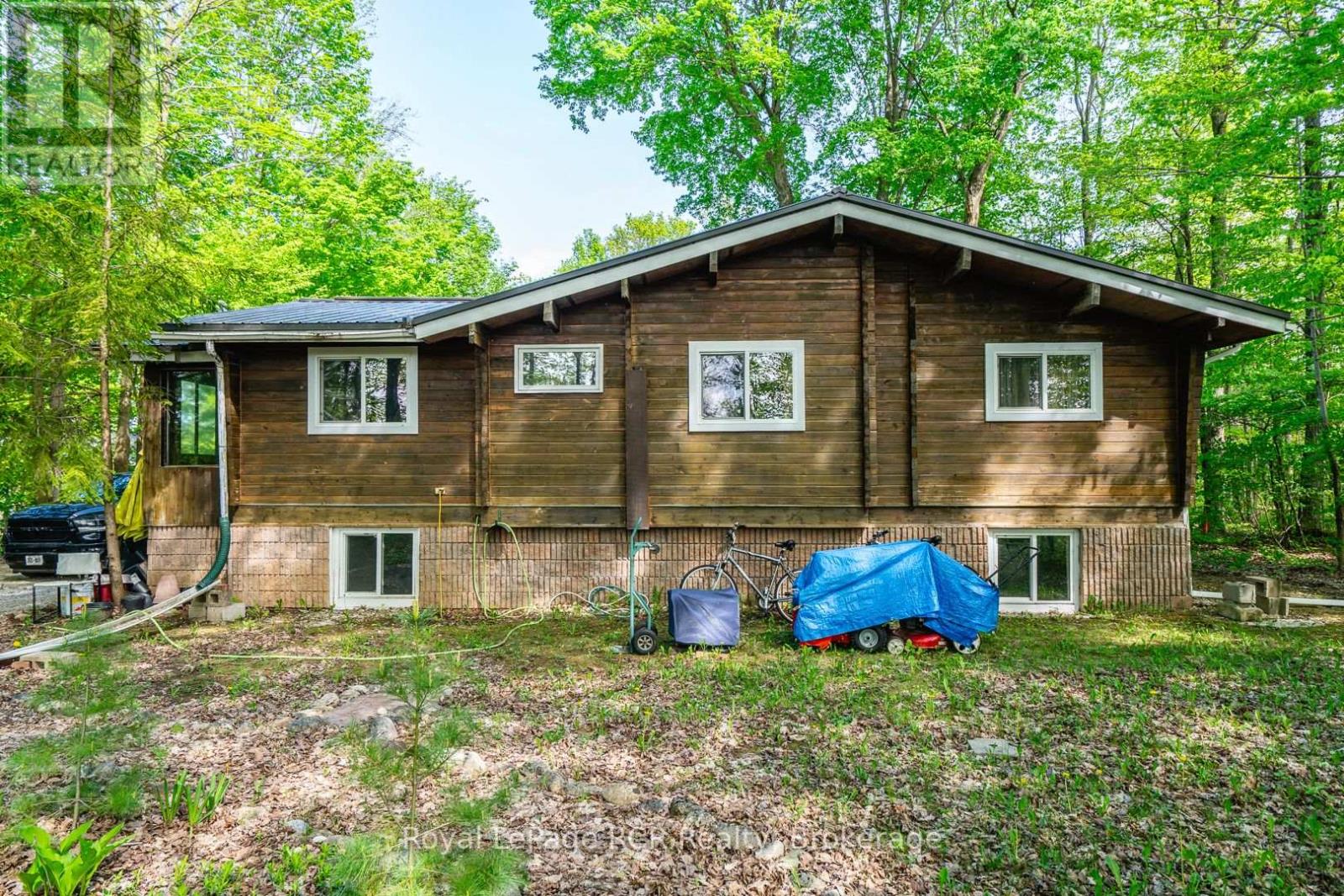 117 Mccullough Lake Drive, Chatsworth, Ontario  N0H 2V0 - Photo 24 - X12084771