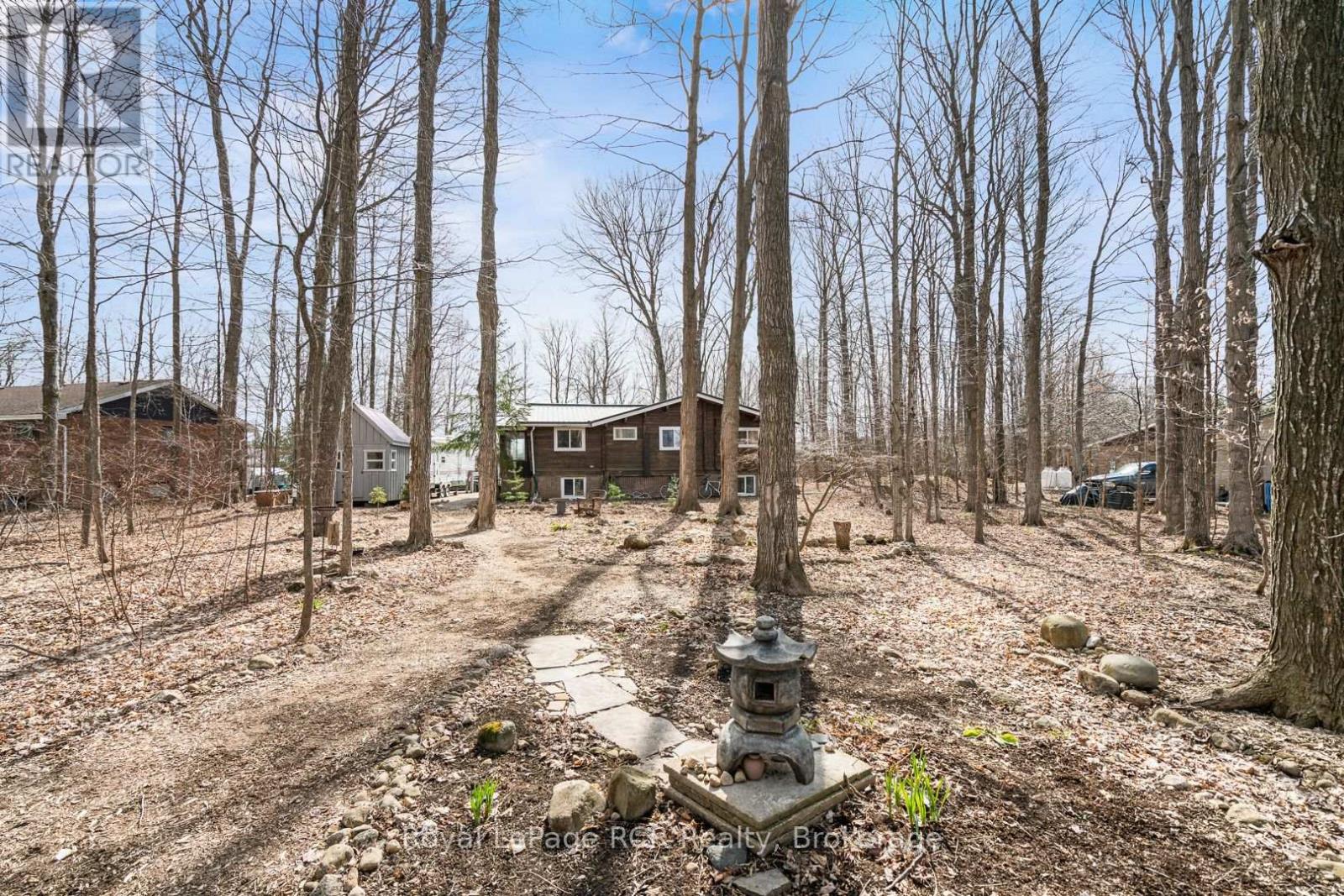 117 Mccullough Lake Drive, Chatsworth, Ontario  N0H 2V0 - Photo 36 - X12084771