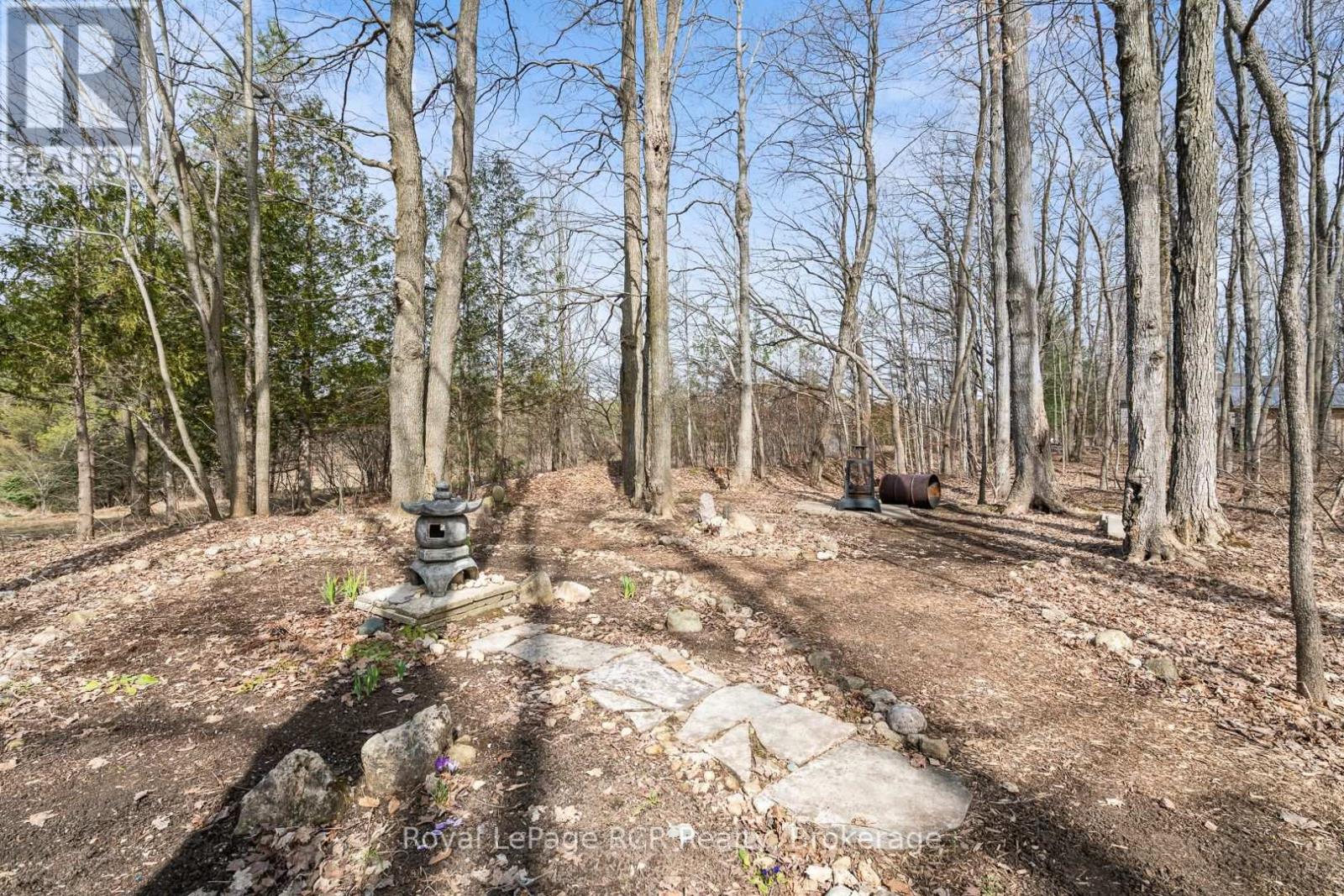 117 Mccullough Lake Drive, Chatsworth, Ontario  N0H 2V0 - Photo 39 - X12084771