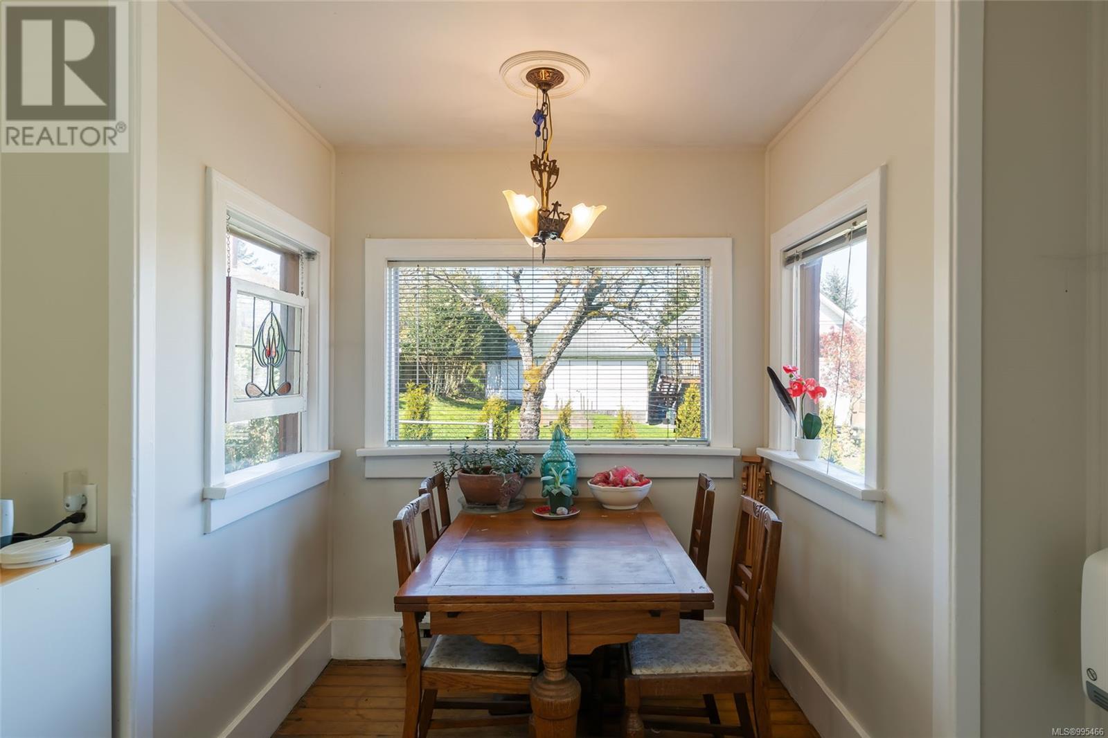 Property at 1025 Vancouver Ave image 3
