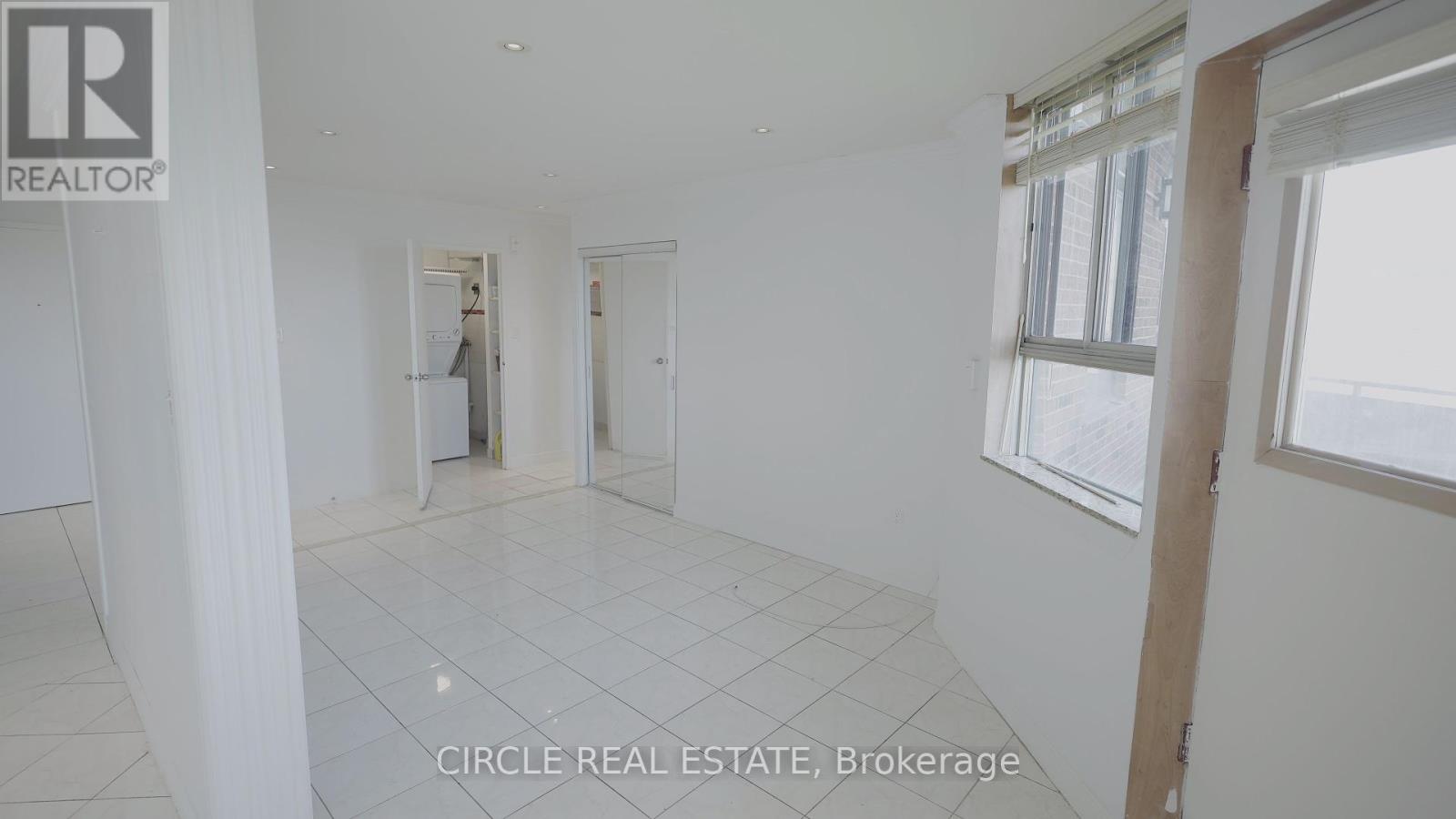 2203 - 234 Albion Road, Toronto (Elms-Old Rexdale), Ontario  M9W 6A5 - Photo 5 - W12085276
