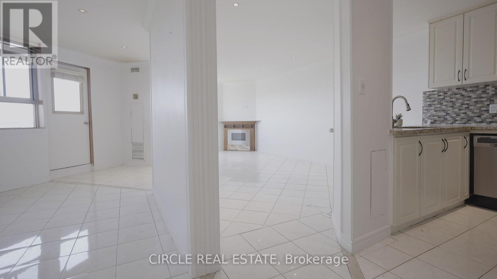 2203 - 234 Albion Road, Toronto (Elms-Old Rexdale), Ontario  M9W 6A5 - Photo 8 - W12085276
