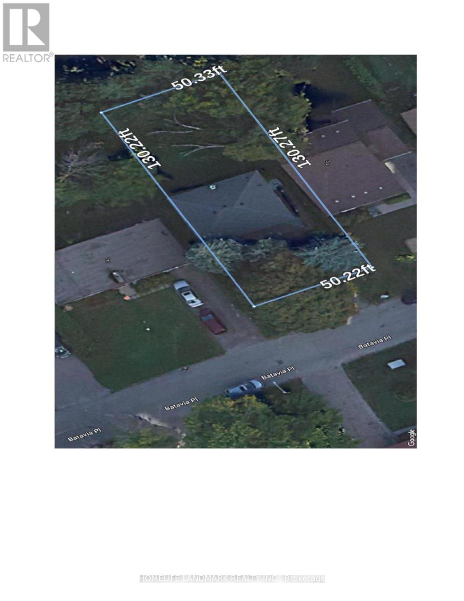 336 Batavia Place, Waterloo, Ontario  N2L 3W2 - Photo 3 - X12085282