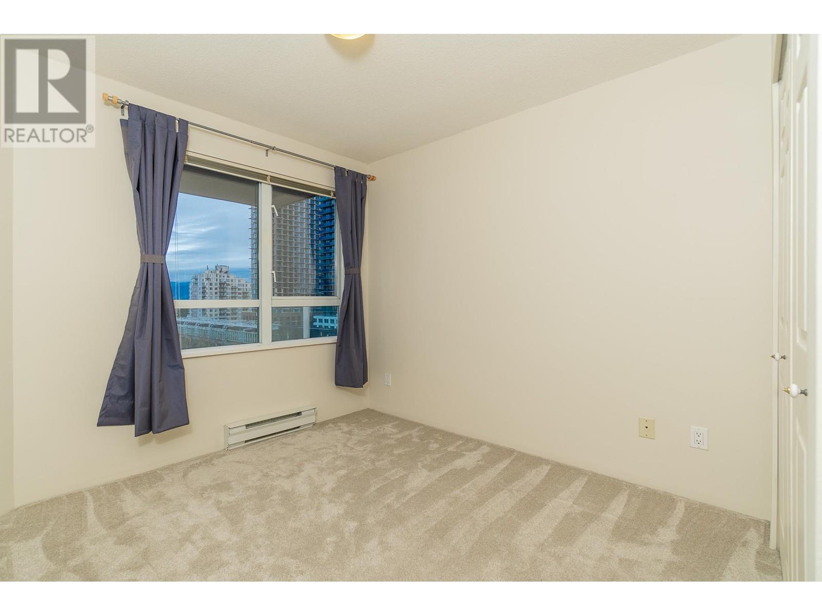 Listing Picture 13 of 30 : 908 5189 GASTON STREET, Vancouver / 溫哥華 - 魯藝地產 Yvonne Lu Group - MLS Medallion Club Member