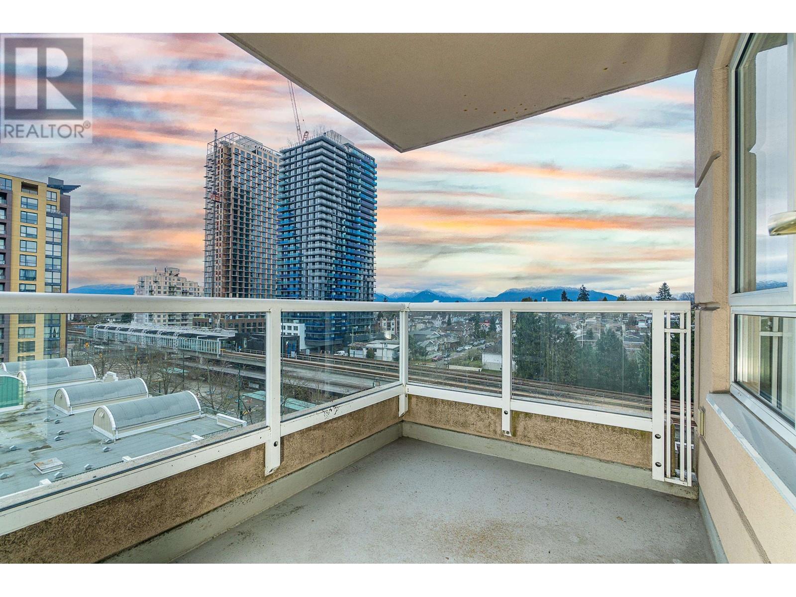 Listing Picture 25 of 30 : 908 5189 GASTON STREET, Vancouver / 溫哥華 - 魯藝地產 Yvonne Lu Group - MLS Medallion Club Member