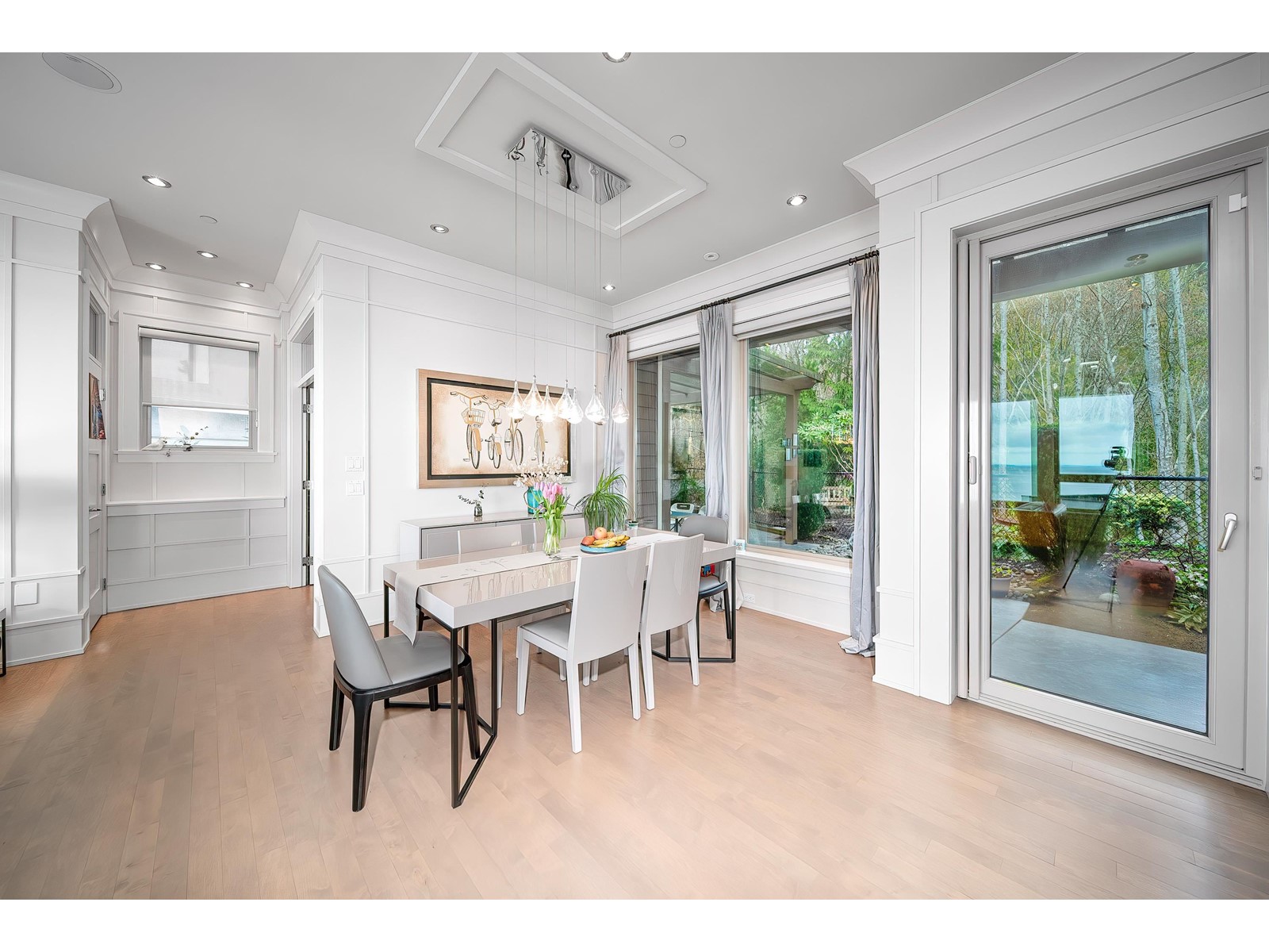 14533 Magdalen Avenue, White Rock, British Columbia  V4B 2X5 - Photo 10 - R2990571