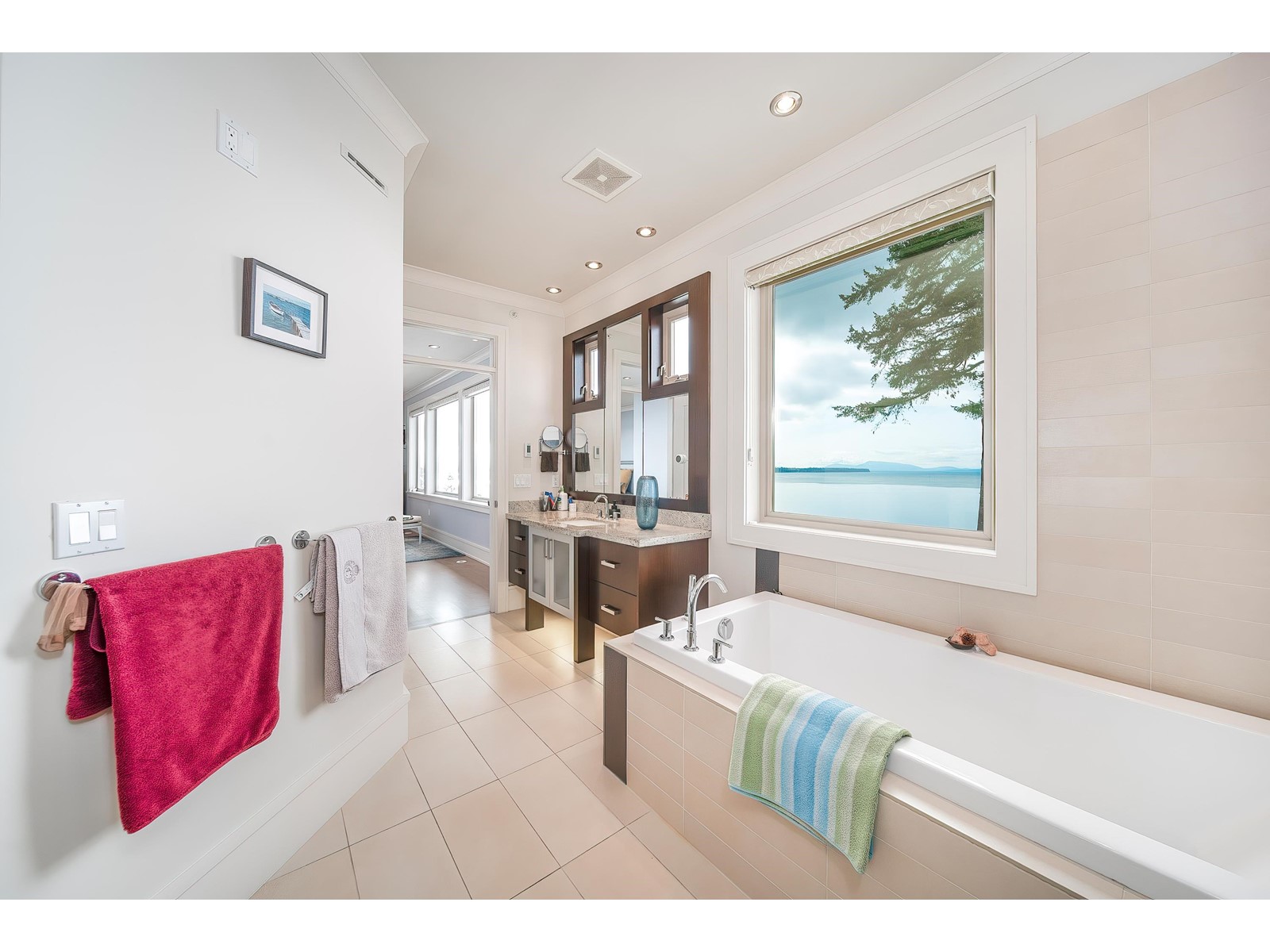 14533 Magdalen Avenue, White Rock, British Columbia  V4B 2X5 - Photo 24 - R2990571