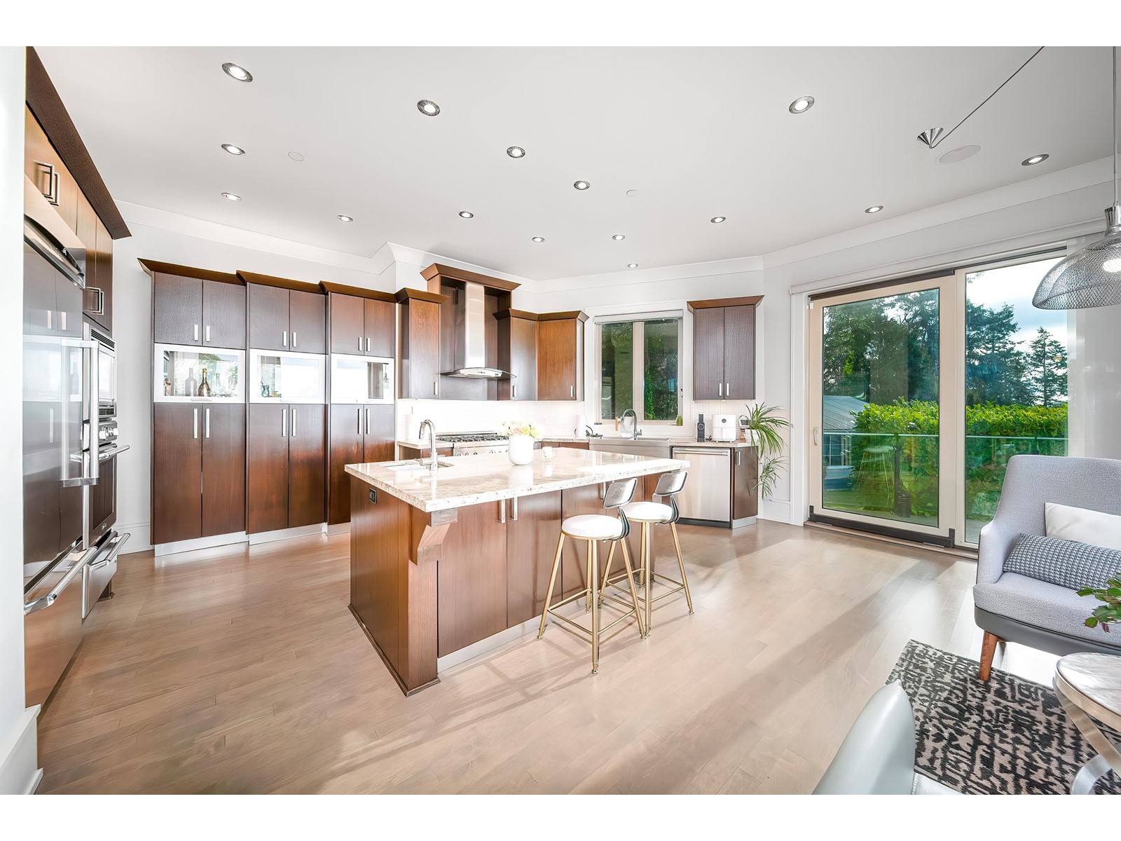 14533 Magdalen Avenue, White Rock, British Columbia  V4B 2X5 - Photo 12 - R2990571