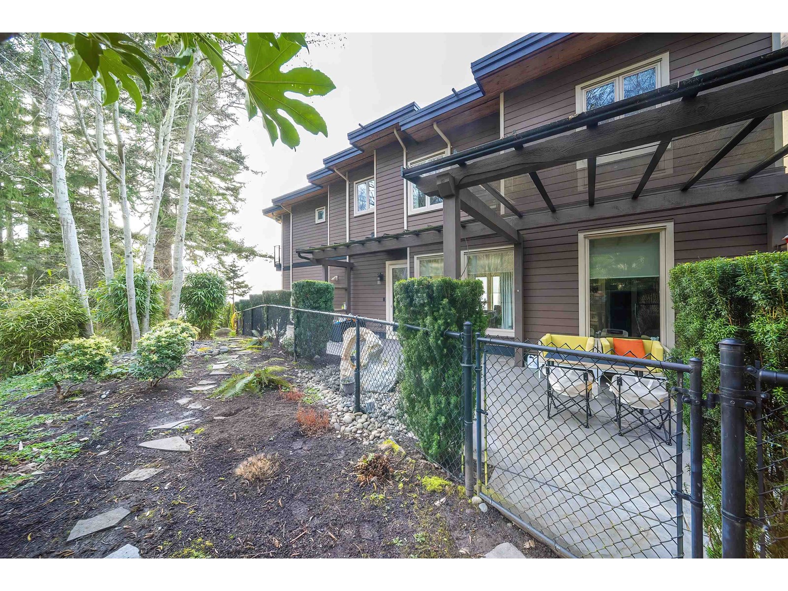 14533 Magdalen Avenue, White Rock, British Columbia  V4B 2X5 - Photo 37 - R2990571