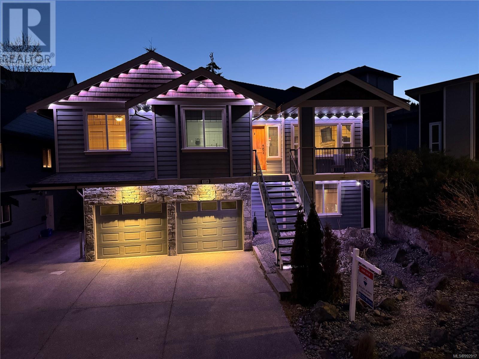 Property at 2154 Kingbird Dr image 2