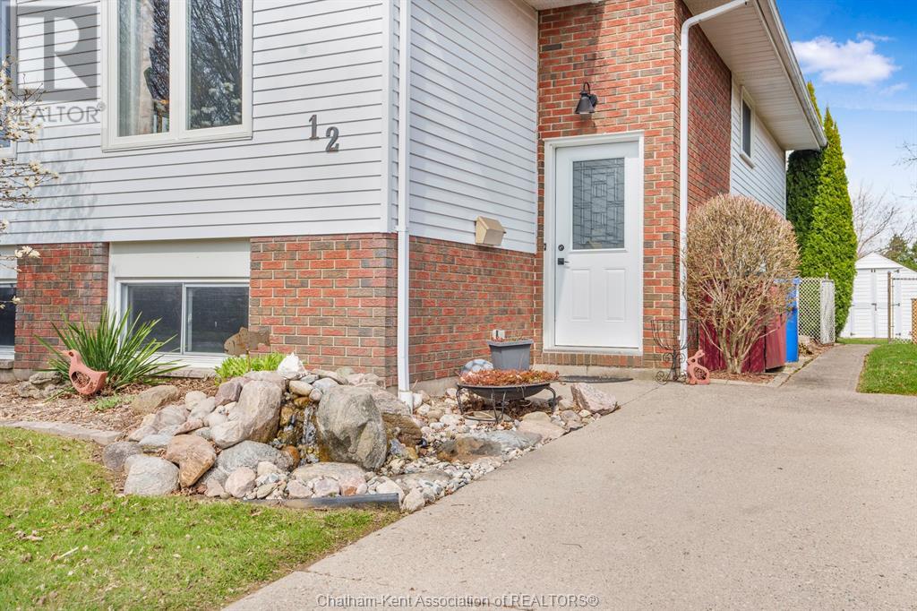 Property at 12 Goldpark ROAD image 3