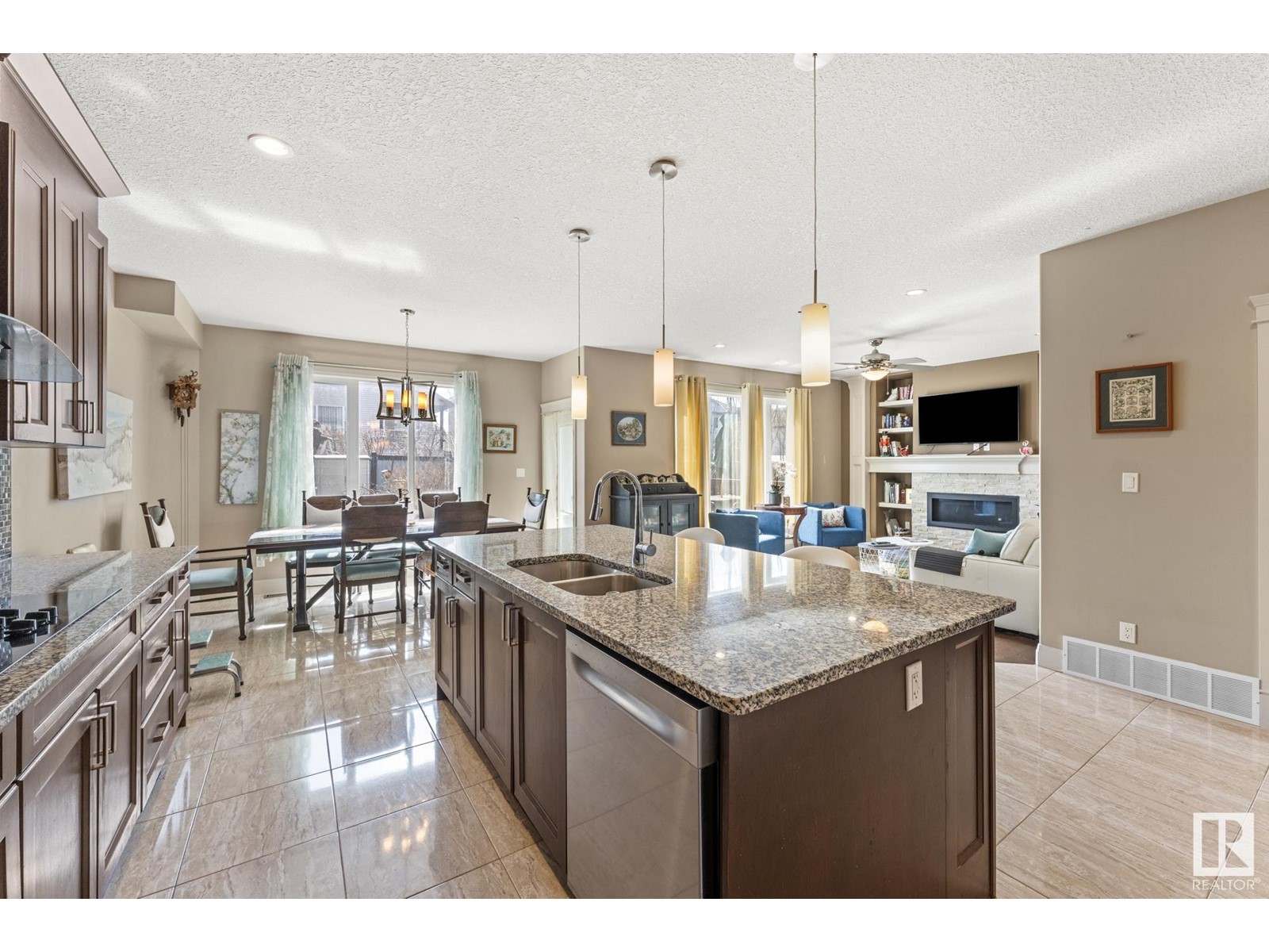 31 Rue Montalet, Beaumont, Alberta  T4X 1T2 - Photo 6 - E4431035