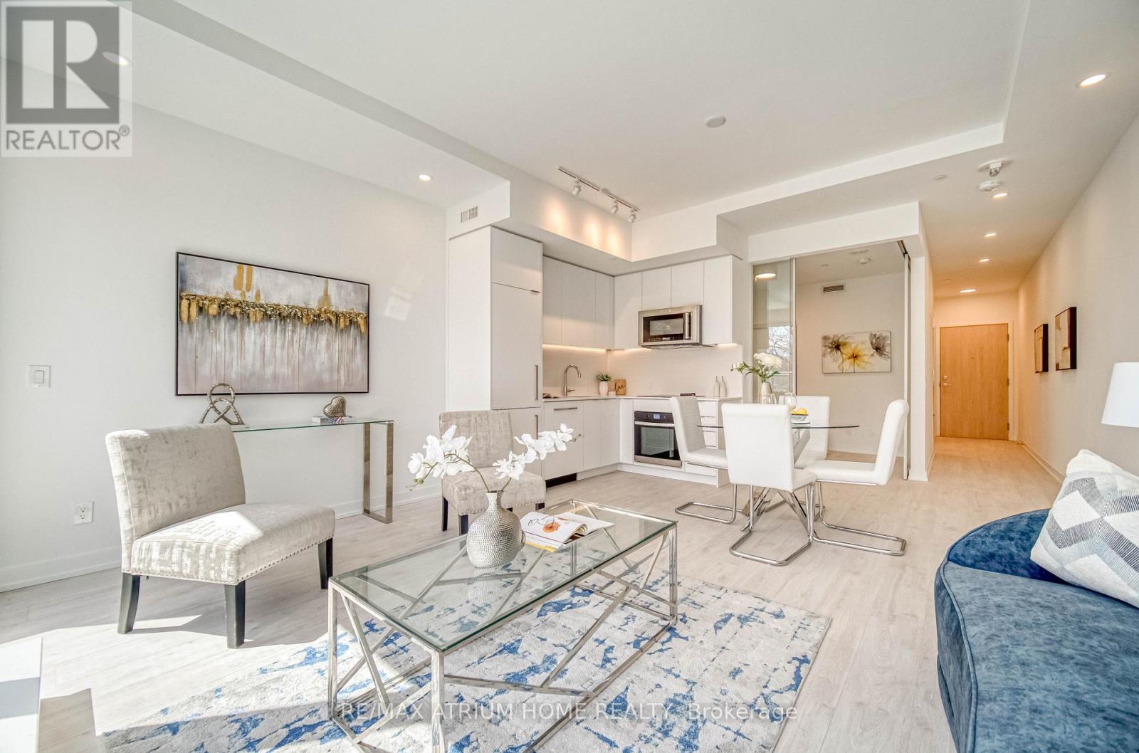 223 - 181 SHEPPARD AVENUE E, Toronto, Ontario