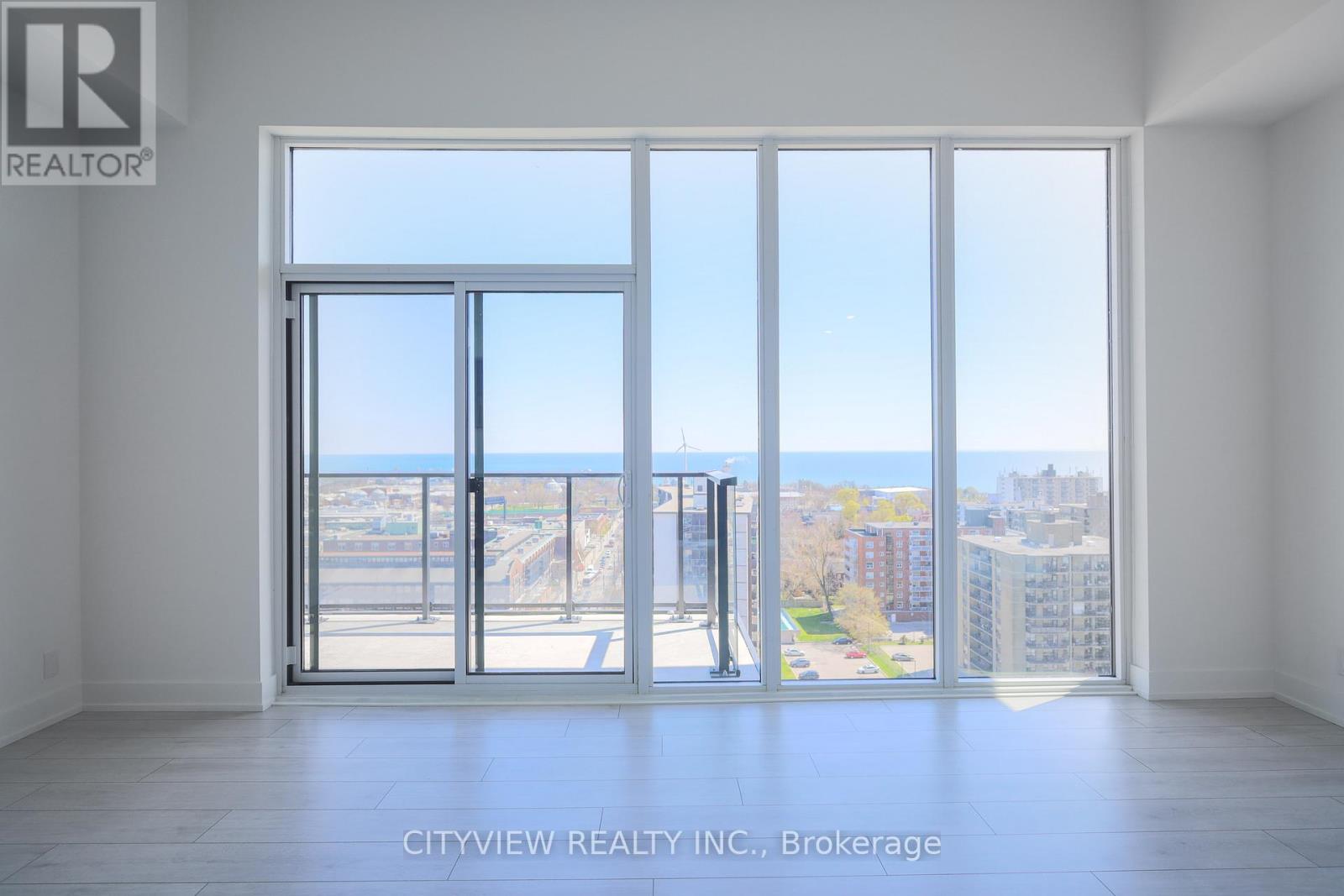 Ph4 - 270 Dufferin Street, Toronto, Ontario  M6K 0H8 - Photo 11 - W12085322