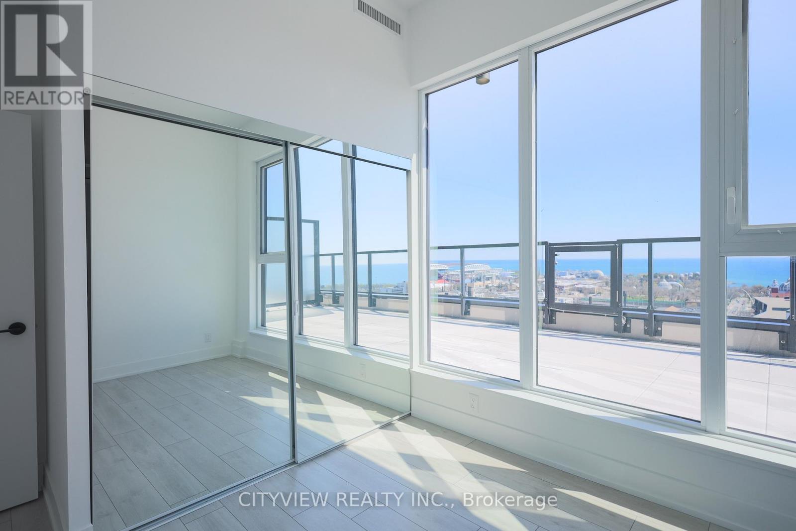 Ph4 - 270 Dufferin Street, Toronto, Ontario  M6K 0H8 - Photo 27 - W12085322