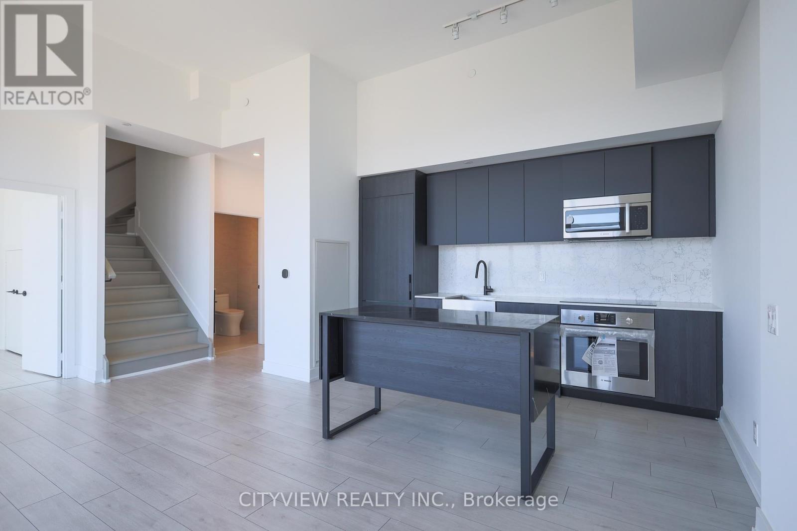 Ph4 - 270 Dufferin Street, Toronto, Ontario  M6K 0H8 - Photo 7 - W12085322