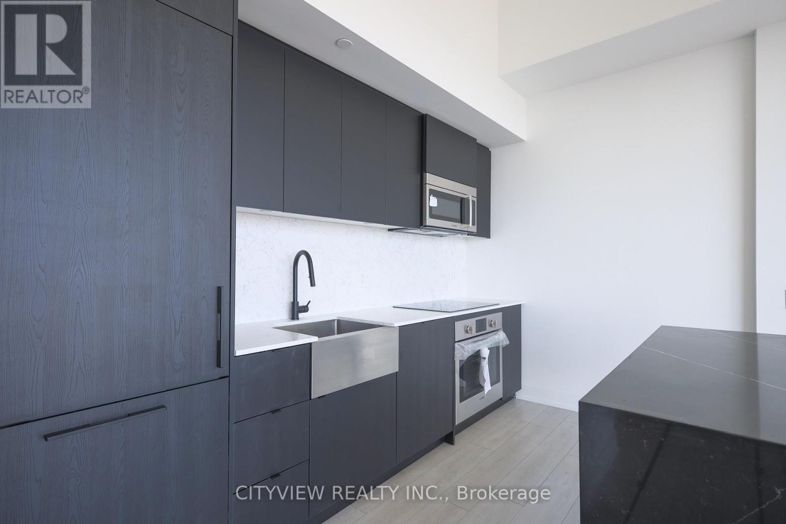 Ph4 - 270 Dufferin Street, Toronto, Ontario  M6K 0H8 - Photo 8 - W12085322