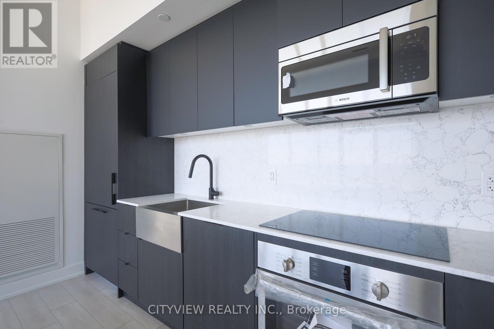 Ph4 - 270 Dufferin Street, Toronto, Ontario  M6K 0H8 - Photo 9 - W12085322