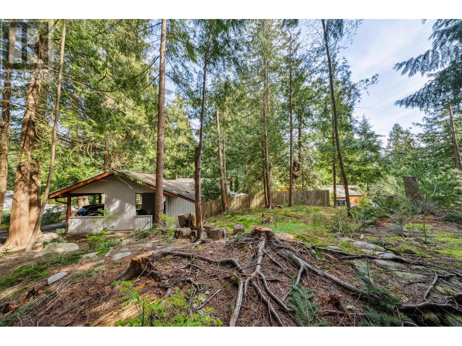 Property at 4706 MEADFEILD ROAD image 3