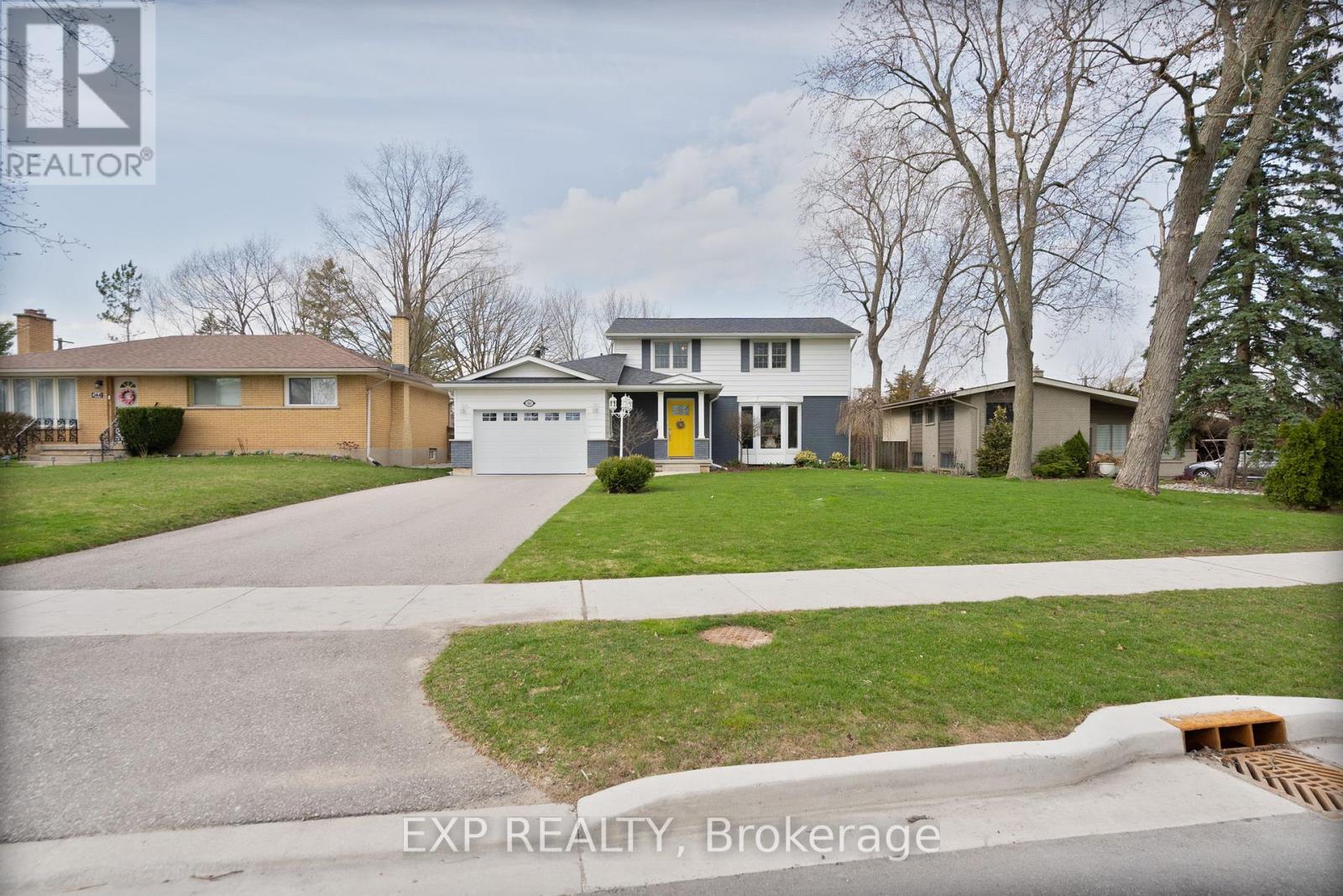 Property at 240 SOUTHCREST DRIVE image 3