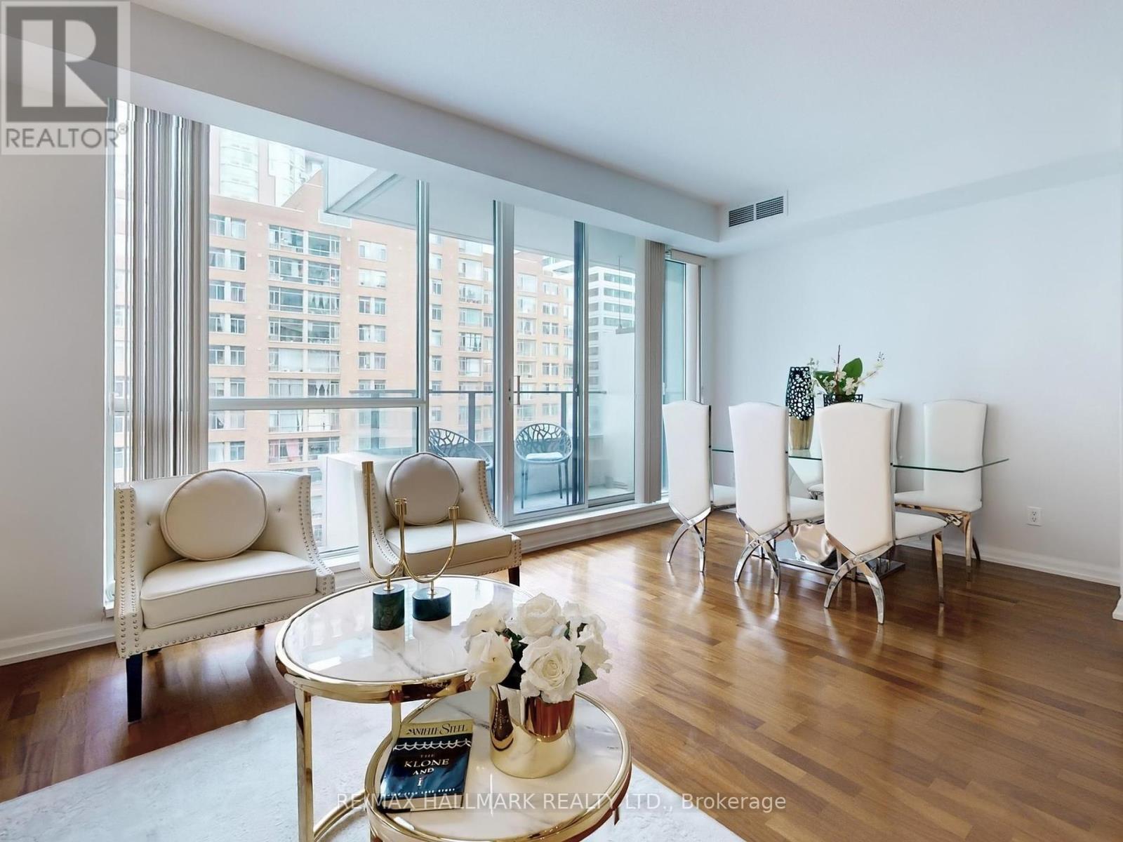 1115 - 111 Elizabeth Street, Toronto, Ontario  M5G 1P7 - Photo 12 - C12085355