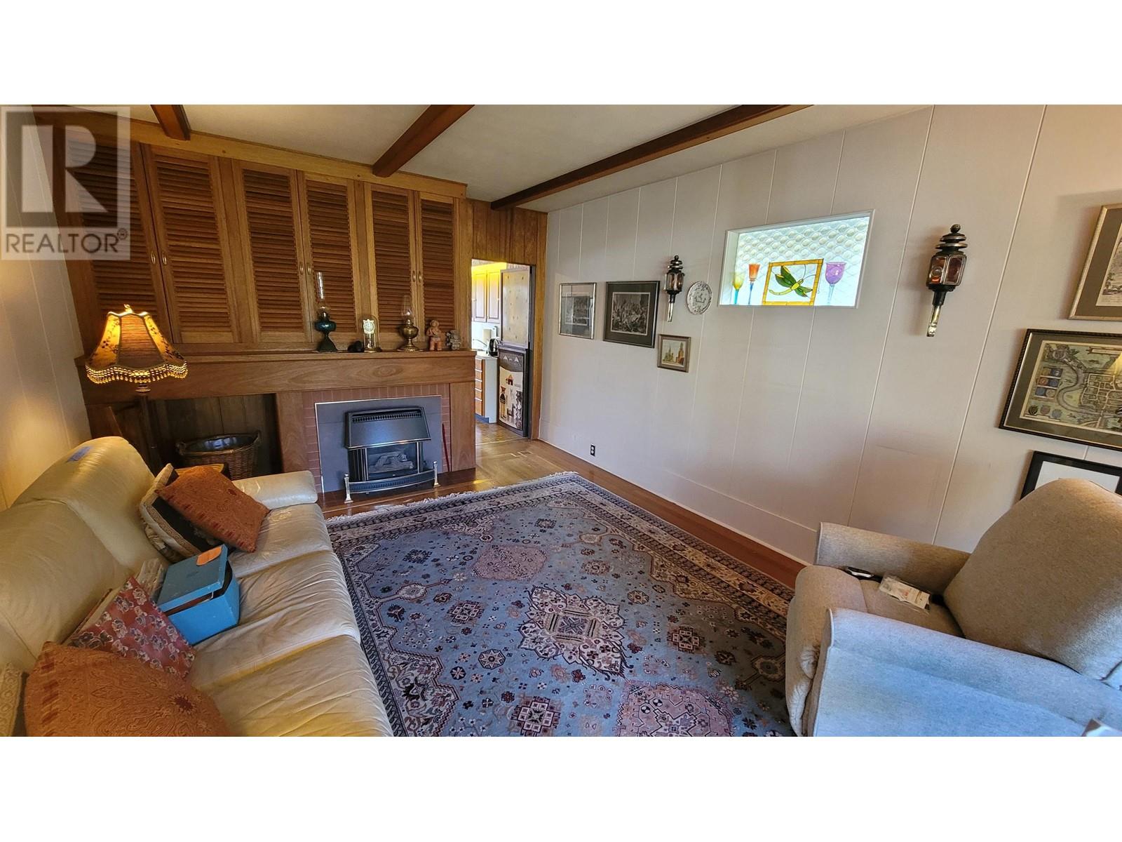 Property at 4320 COLLINGWOOD STREET image 4