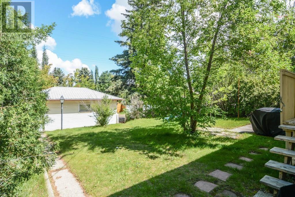 Property at 2204 24 Avenue NW image 2
