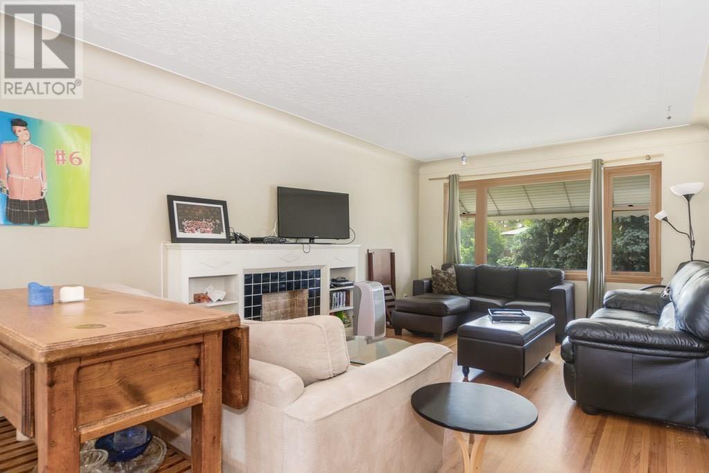 Property at 2204 24 Avenue NW image 1