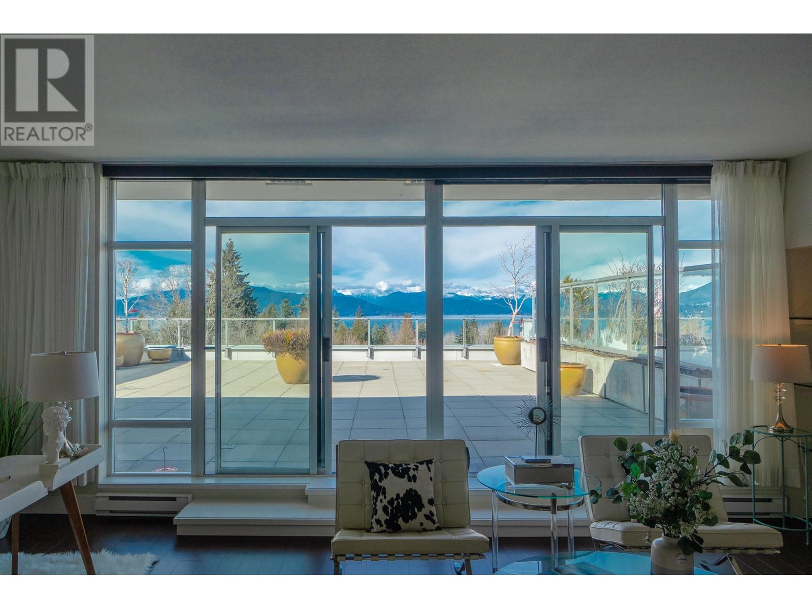 Listing Picture 9 of 33 : 503 6015 IONA DRIVE, Vancouver / 溫哥華 - 魯藝地產 Yvonne Lu Group - MLS Medallion Club Member