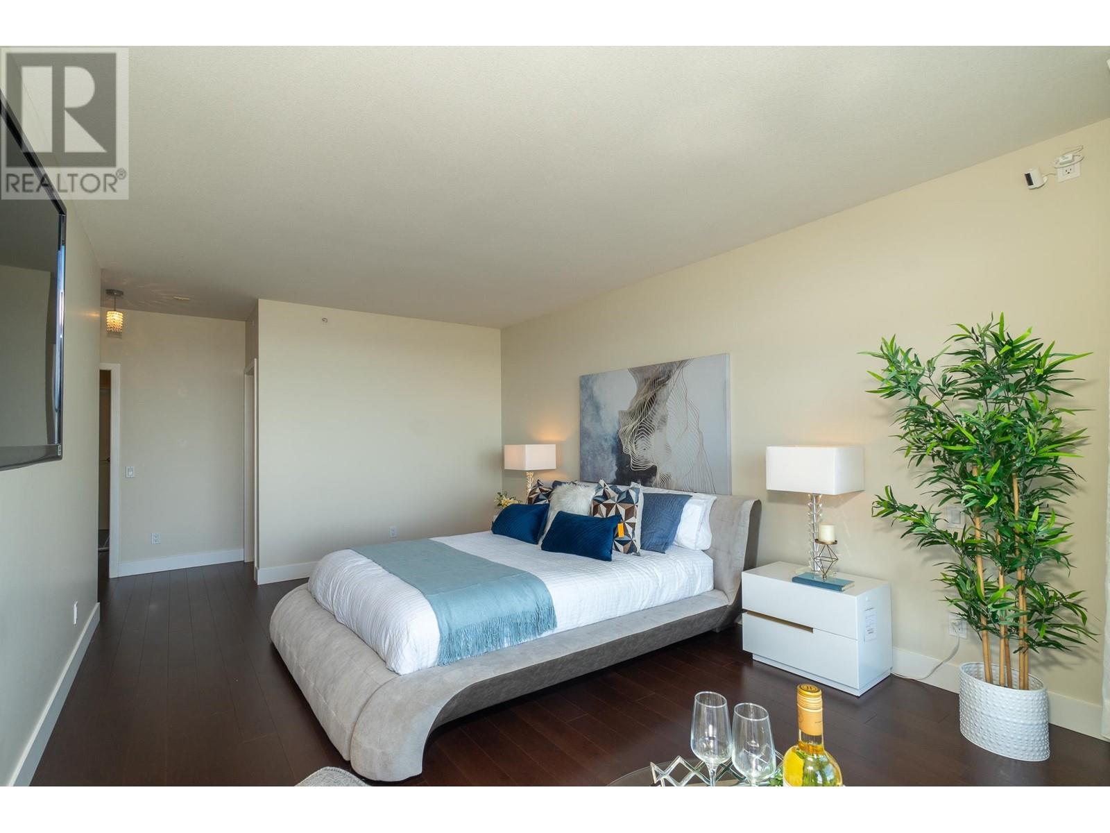 Listing Picture 20 of 33 : 503 6015 IONA DRIVE, Vancouver / 溫哥華 - 魯藝地產 Yvonne Lu Group - MLS Medallion Club Member