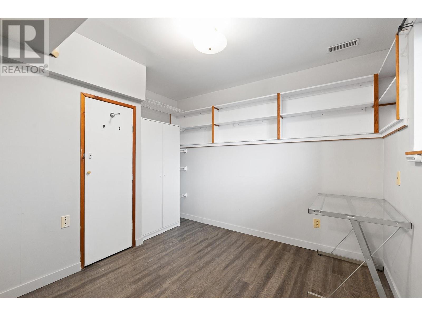 2217 Hillside Avenue, Coquitlam, British Columbia  V3K 1L3 - Photo 33 - R2990116