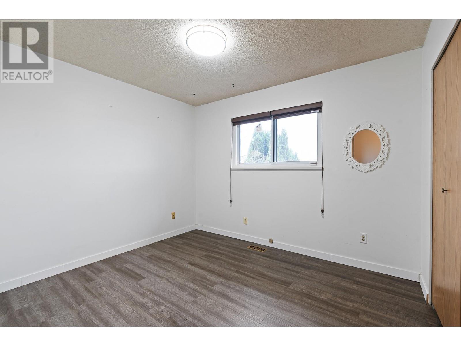 2217 Hillside Avenue, Coquitlam, British Columbia  V3K 1L3 - Photo 26 - R2990116