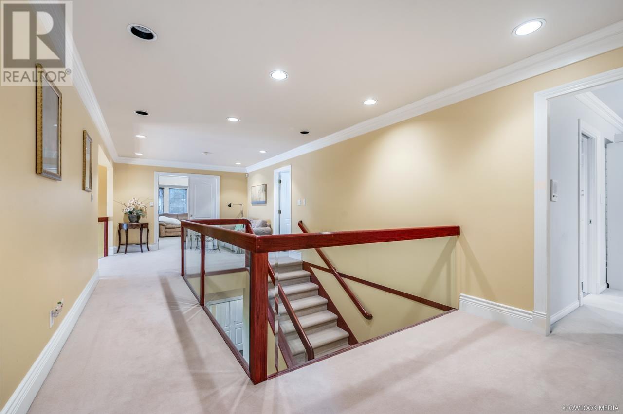 Listing Picture 14 of 30 : 4391 STONECROP AVENUE, Richmond / 烈治文 - 魯藝地產 Yvonne Lu Group - MLS Medallion Club Member