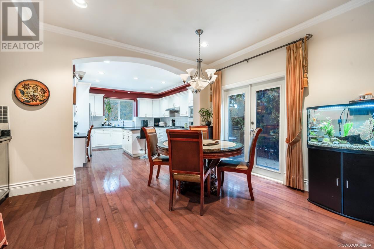Listing Picture 10 of 30 : 4391 STONECROP AVENUE, Richmond / 烈治文 - 魯藝地產 Yvonne Lu Group - MLS Medallion Club Member