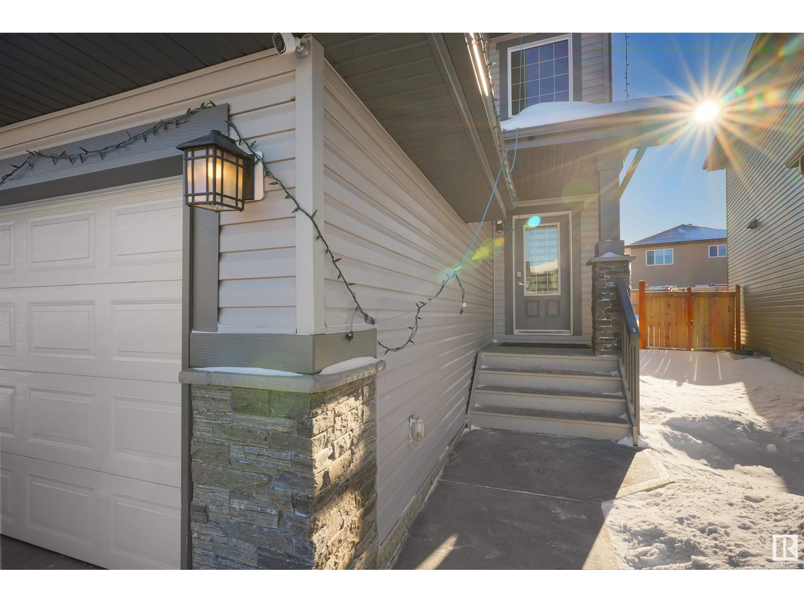 Property at 3007 13 AV NW image 3