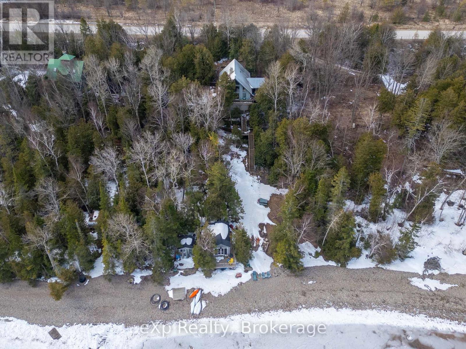 503415 Grey Road 1, Georgian Bluffs, Ontario  N0H 2T0 - Photo 2 - X12085403
