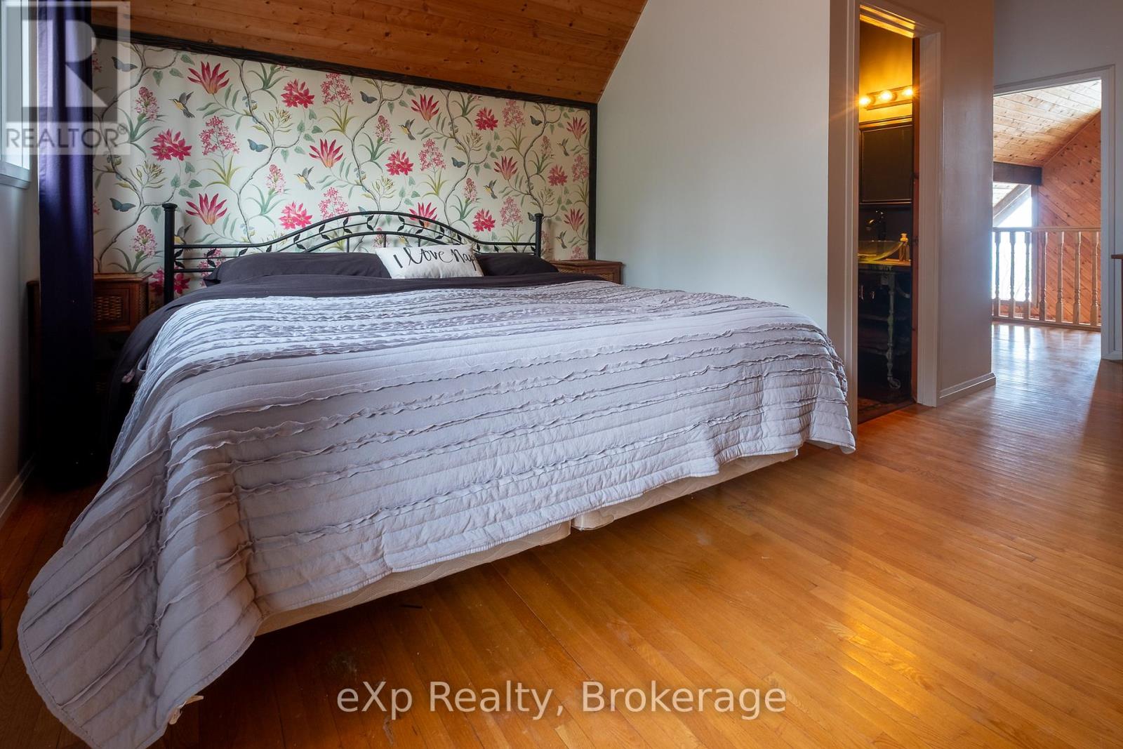 503415 Grey Road 1, Georgian Bluffs, Ontario  N0H 2T0 - Photo 21 - X12085403