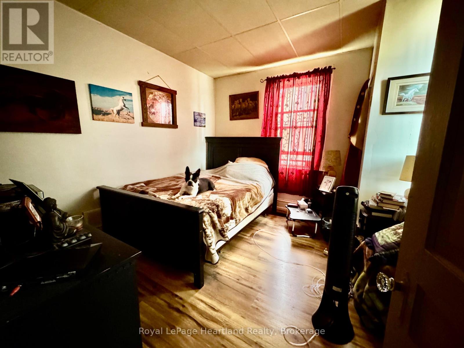 663 Josephine Street, North Huron, Ontario  N0G 2W0 - Photo 9 - X12085417