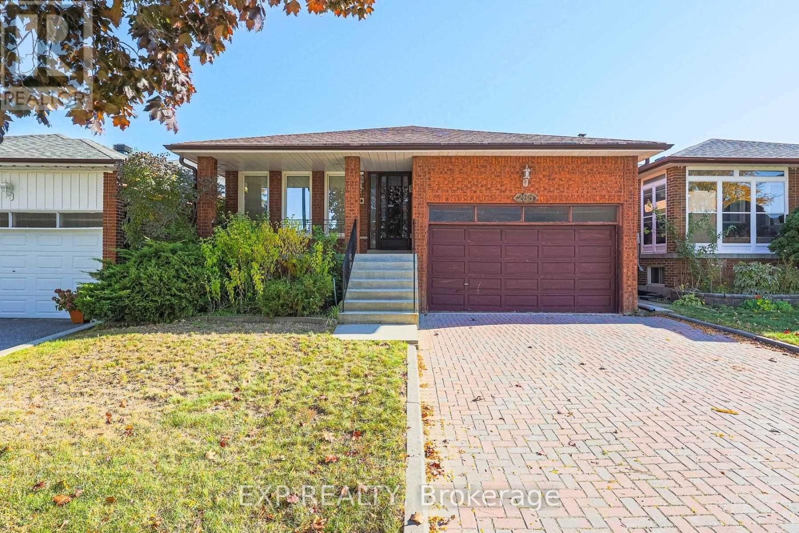 Property at 285 HUNTSMILL BOULEVARD image 1
