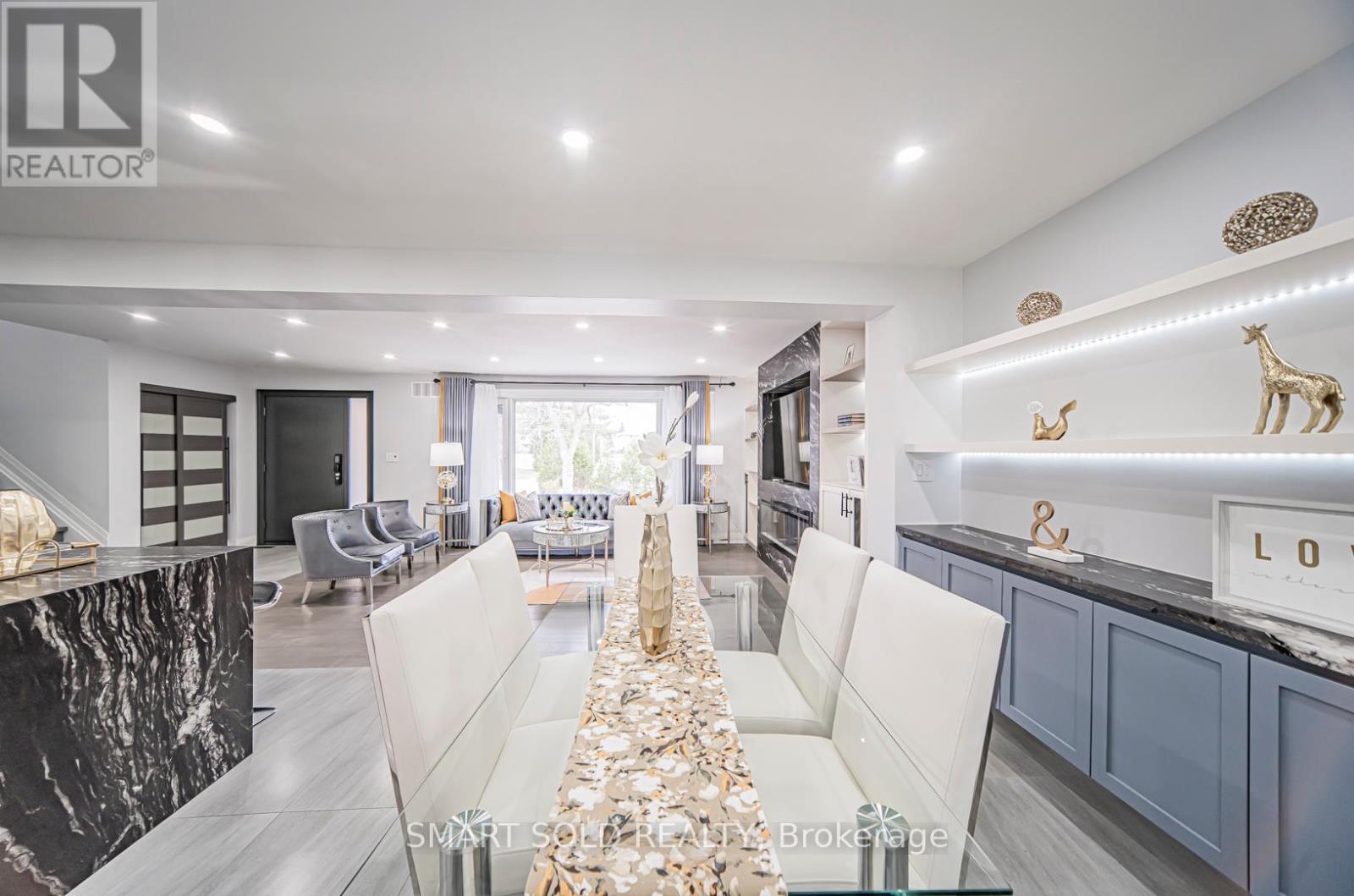 9 Oakcrest Avenue, Markham, Ontario  L3R 2B9 - Photo 12 - N12085374