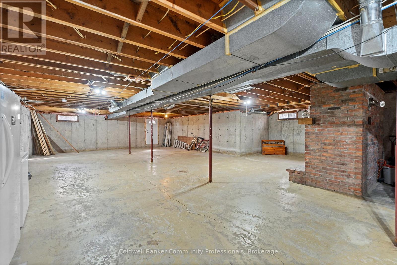 643 Line 7 Road N, Niagara-On-The-Lake, Ontario  L0S 1J0 - Photo 24 - X12085421