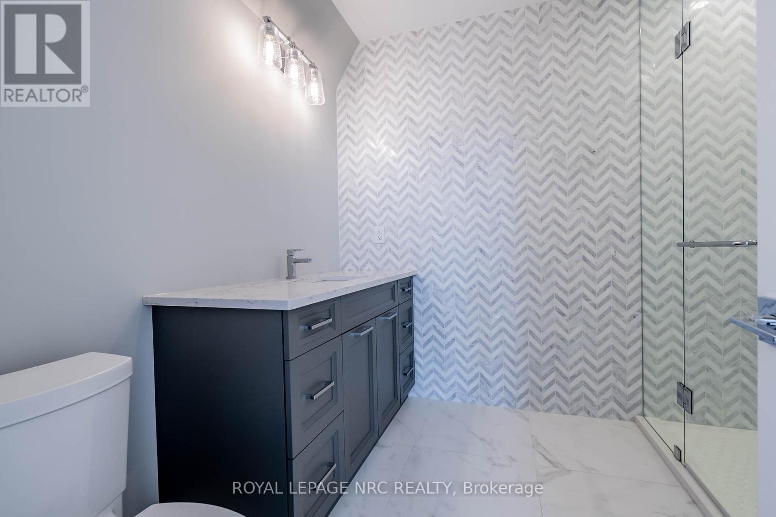 10 - 99 South Drive, St. Catharines, Ontario  L2R 0C5 - Photo 26 - X12085423