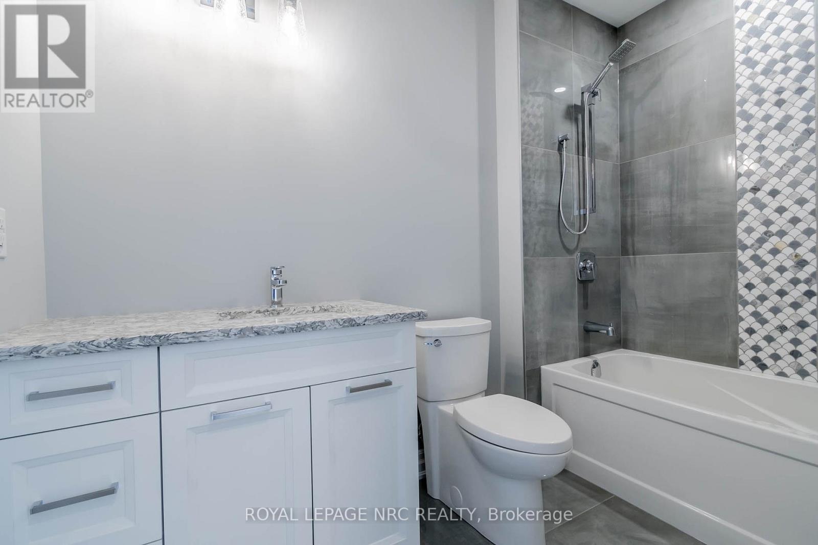10 - 99 South Drive, St. Catharines, Ontario  L2R 0C5 - Photo 30 - X12085423