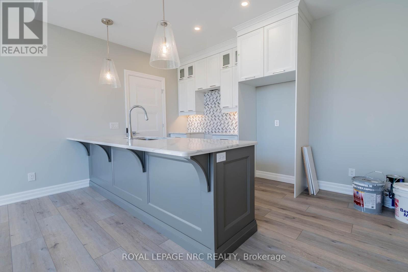 10 - 99 South Drive, St. Catharines, Ontario  L2R 0C5 - Photo 6 - X12085423