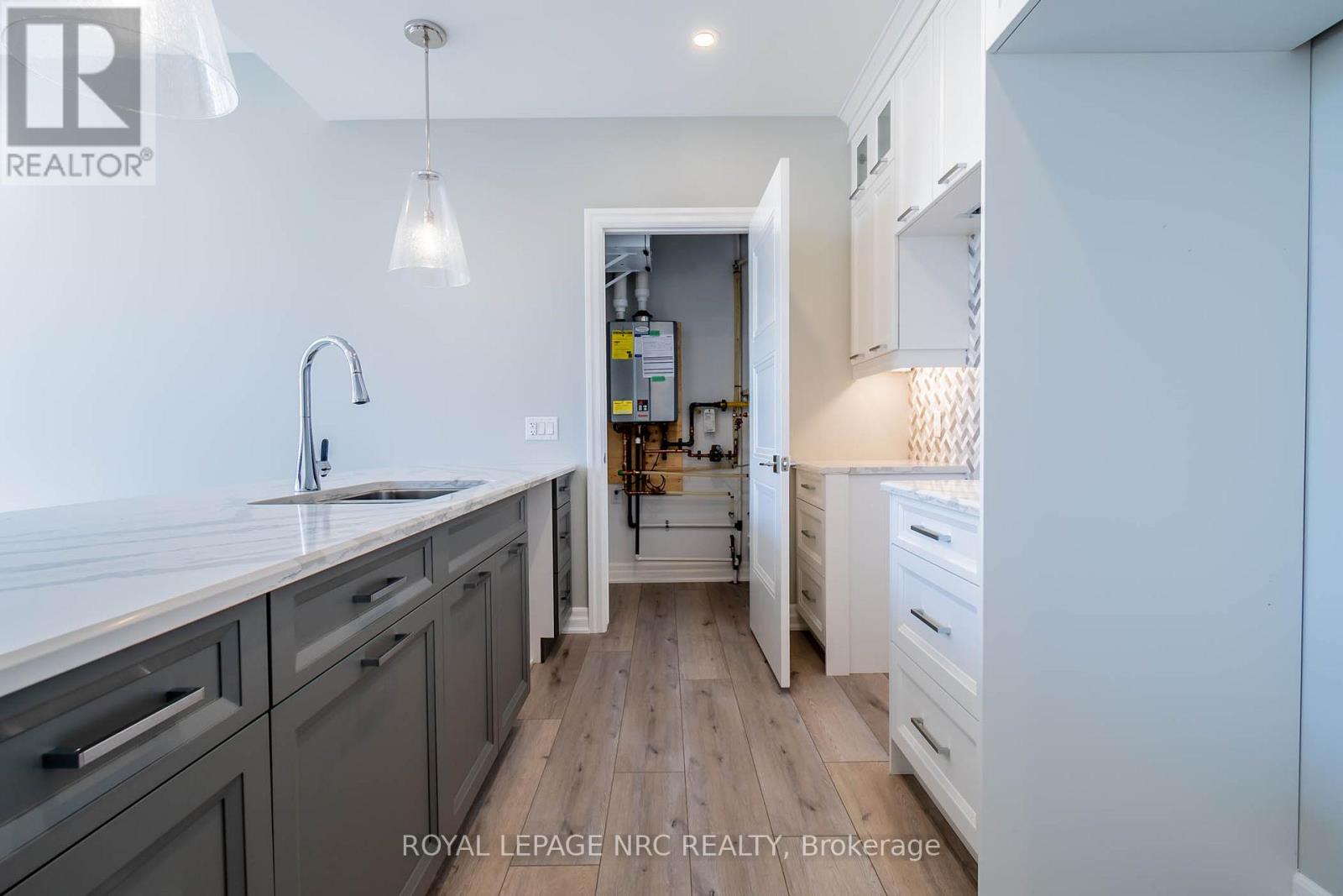 10 - 99 South Drive, St. Catharines, Ontario  L2R 0C5 - Photo 8 - X12085423